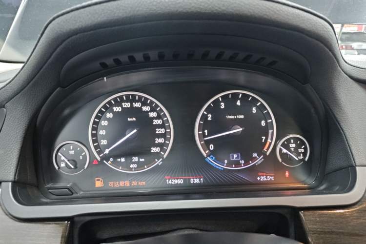 Used BMW 7 Series 2013 740Li Leading Model Instrument Cluster