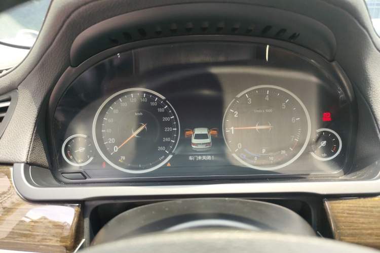 Used BMW 7 Series 2013 730Li Leading Model Instrument Cluster