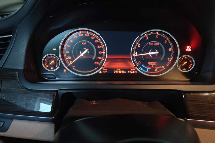 Used BMW 7 Series 2013 740Li Leading Model Instrument Cluster