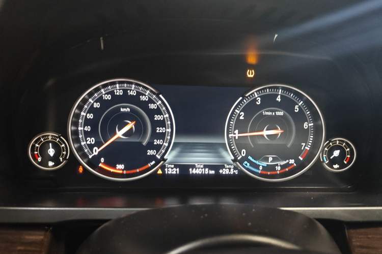 Used BMW 7 Series 2013 730Li Leading Model Instrument Cluster