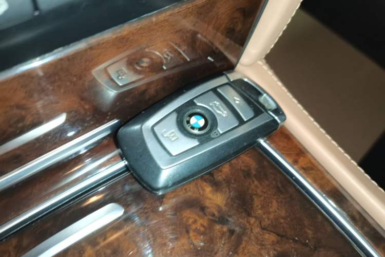 Used BMW 7 Series 2013 760Li Interior 1