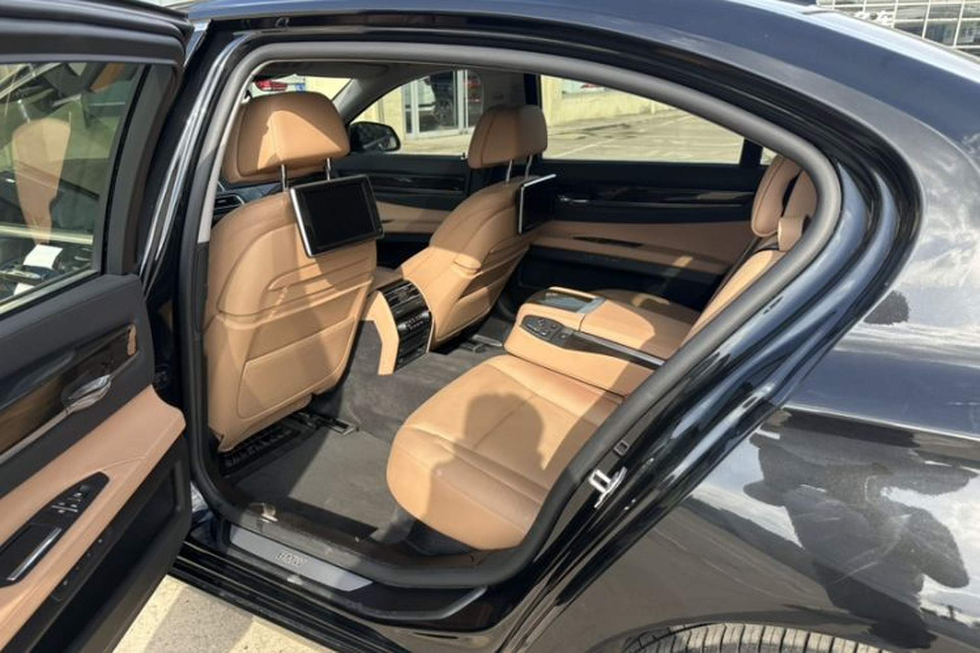 Used BMW 7 Series 2013 730Li Luxury Model Interior 11