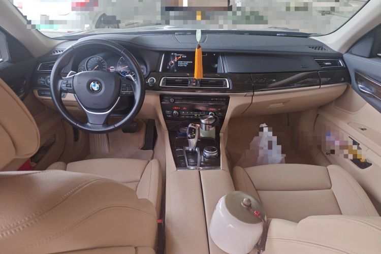Used BMW 7 Series 2013 740Li Leading Model Interior 2