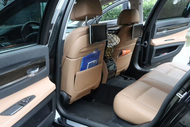 Used BMW 7 Series 2013 740Li Leading Model Interior 3