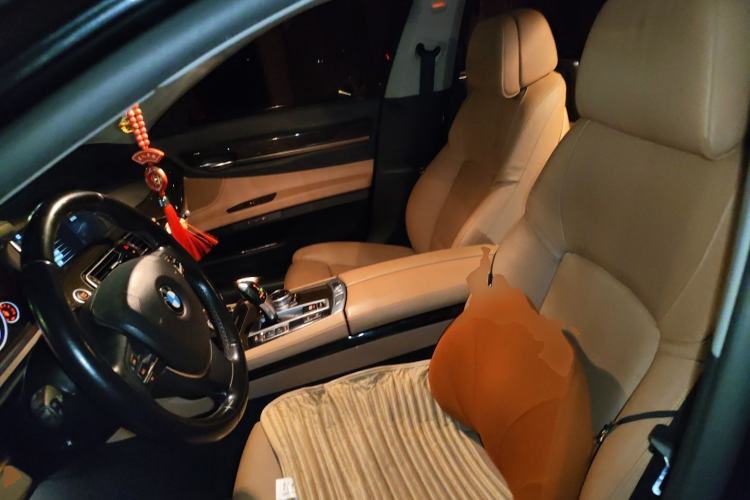 Used BMW 7 Series 2013 740Li Luxury Model Left Front Seat