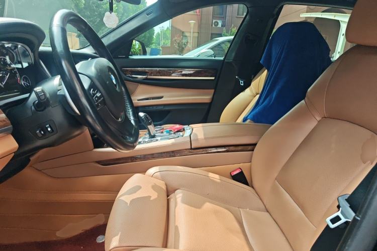 Used BMW 7 Series 2013 740Li Hybrid Edition Left Front Seat