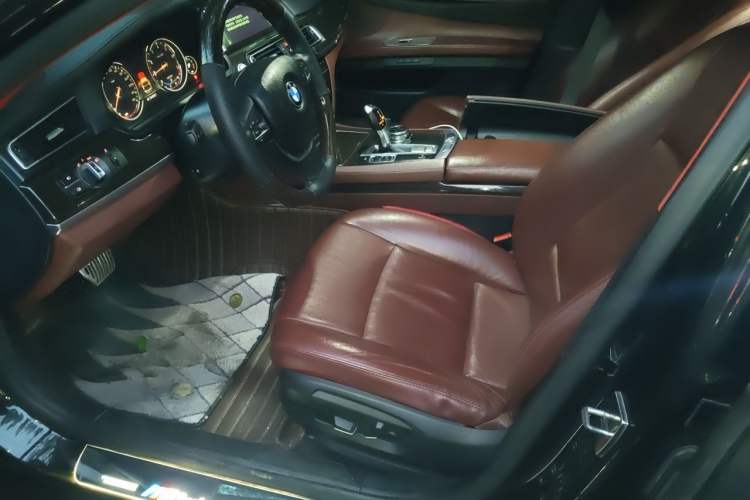 Used BMW 7 Series 2013 730Li Leading Model Left Front Seat