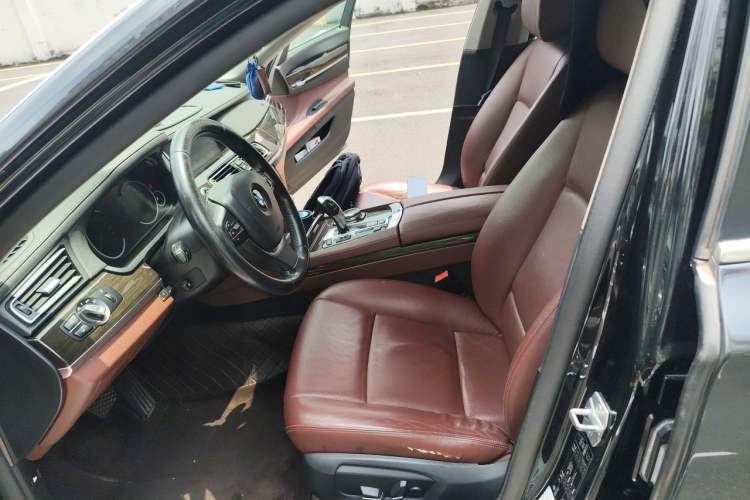 Used BMW 7 Series 2013 730Li Leading Model Left Front Seat