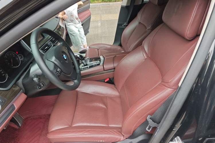 Used BMW 7 Series 2013 740Li xDrive Left Front Seat