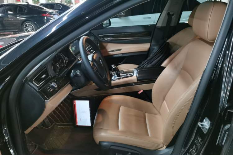 Used BMW 7 Series 2013 730Li Leading Model Left Front Seat
