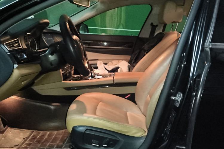 Used BMW 7 Series 2013 730Li Leading Model Left Front Seat