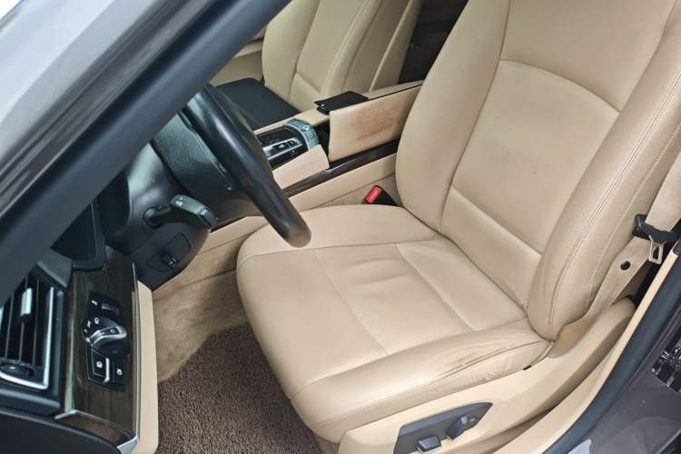 Used BMW 7 Series 2013 730Li Leading Model Left Front Seat