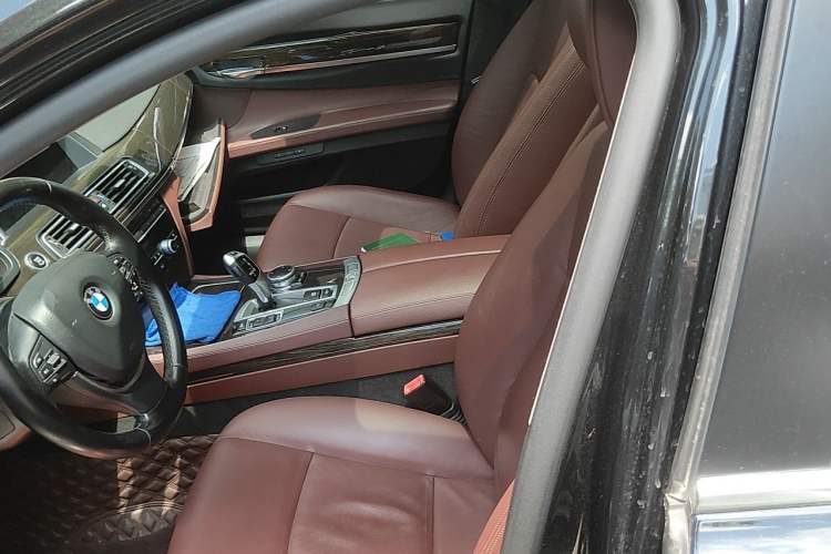 Used BMW 7 Series 2013 730Li Leading Model Left Front Seat