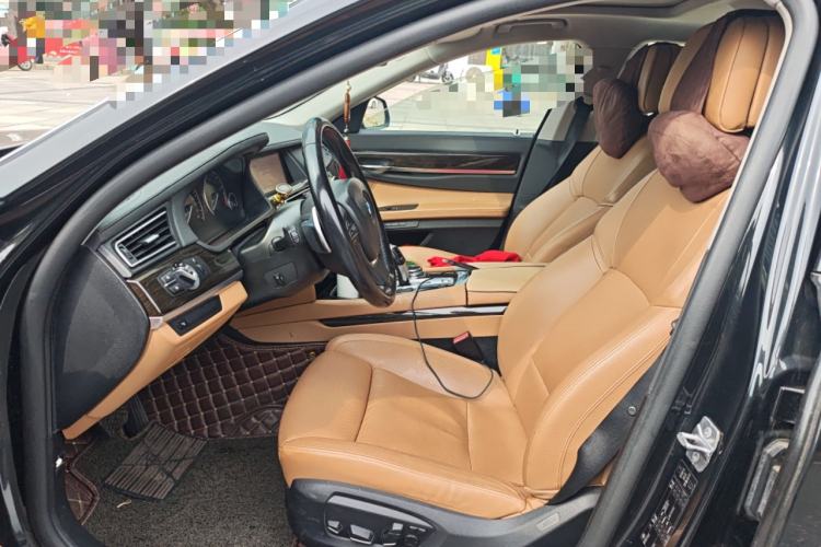 Used BMW 7 Series 2013 740Li Leading Model Left Front Seat