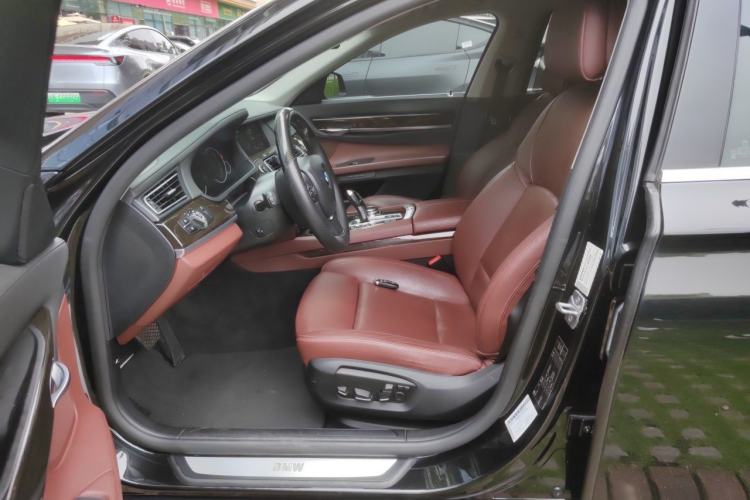 Used BMW 7 Series 2013 730Li Luxury Model Left Front Seat