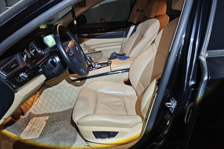 Used BMW 7 Series 2013 730Li Luxury Model Left Front Seat