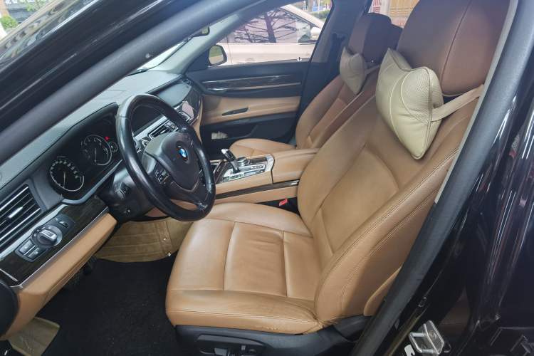 Used BMW 7 Series 2013 730Li Leading Model Left Front Seat