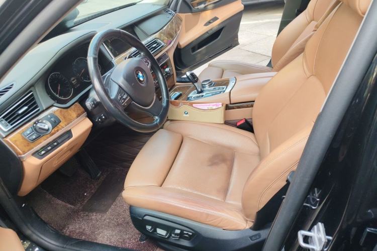 Used BMW 7 Series 2013 740Li Luxury Model Left Front Seat
