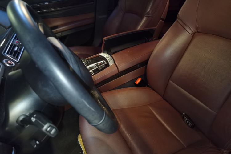 Used BMW 7 Series 2013 730Li Luxury Model Left Front Seat
