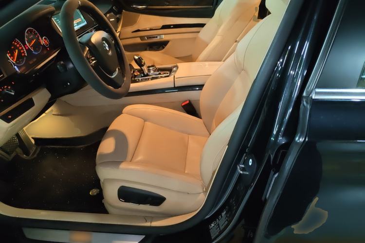 Used BMW 7 Series 2013 740Li xDrive Left Front Seat