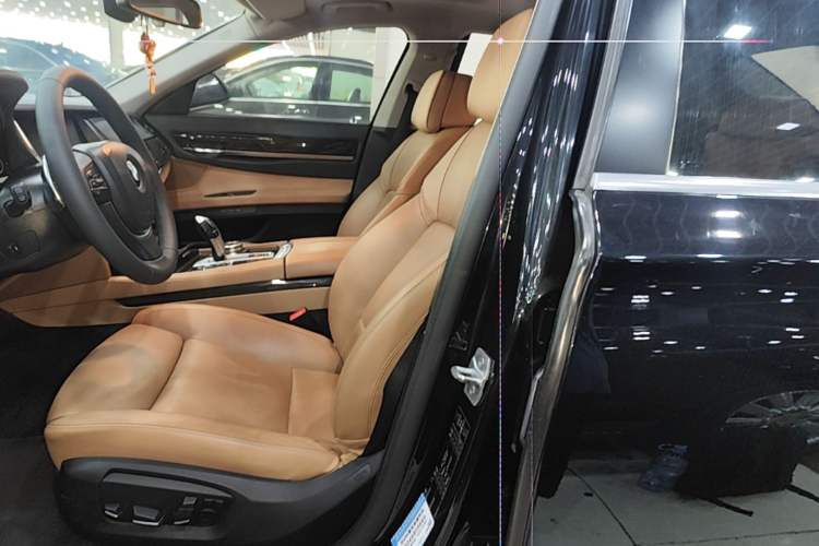 Used BMW 7 Series 2013 740Li Leading Model Left Front Seat