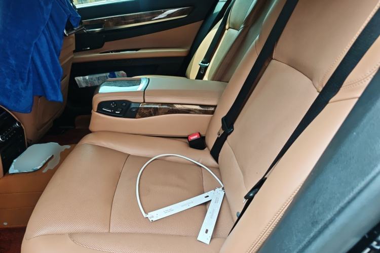 Used BMW 7 Series 2013 740Li Hybrid Edition Left Rear Seat