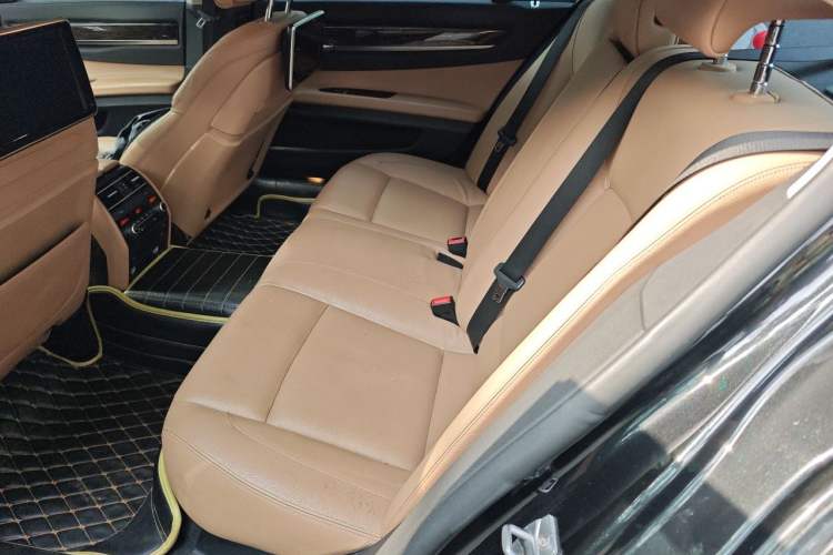 Used BMW 7 Series 2013 740Li Leading Model Left Rear Seat