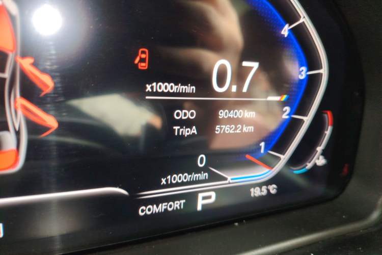 Used BMW 7 Series 2013 730Li Leading Model Odometer Close Up