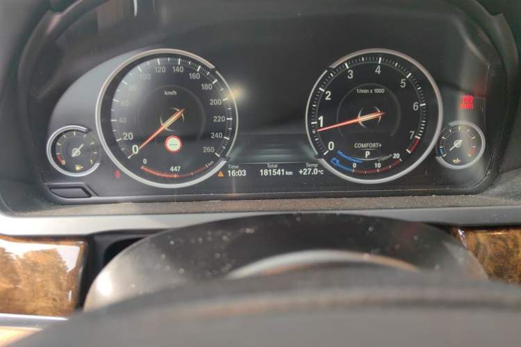 Used BMW 7 Series 2013 750Li xDrive Odometer Close Up