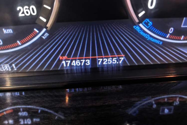 Used BMW 7 Series 2013 740Li Luxury Model Odometer Close Up