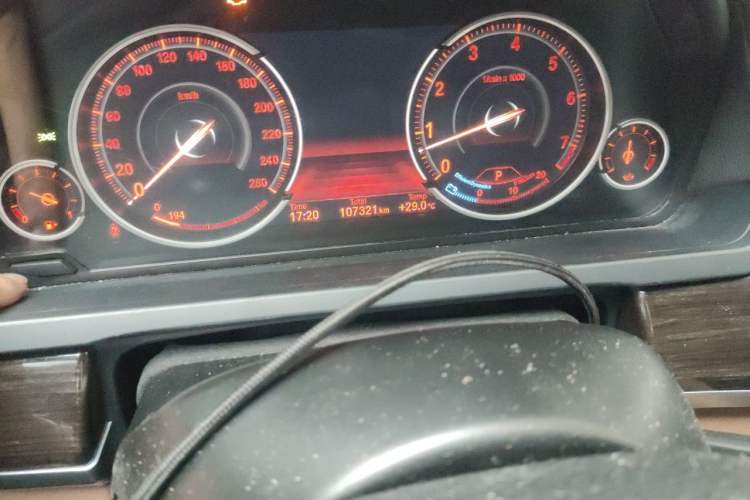 Used BMW 7 Series 2013 740Li xDrive Odometer Close Up