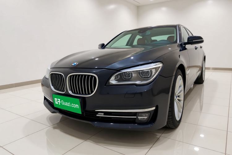 Used BMW 7 Series 2013 740Li Leading Model Guazi used car, China used car export, Used car for sale, Used BMW cars, Cheapest cars for sale