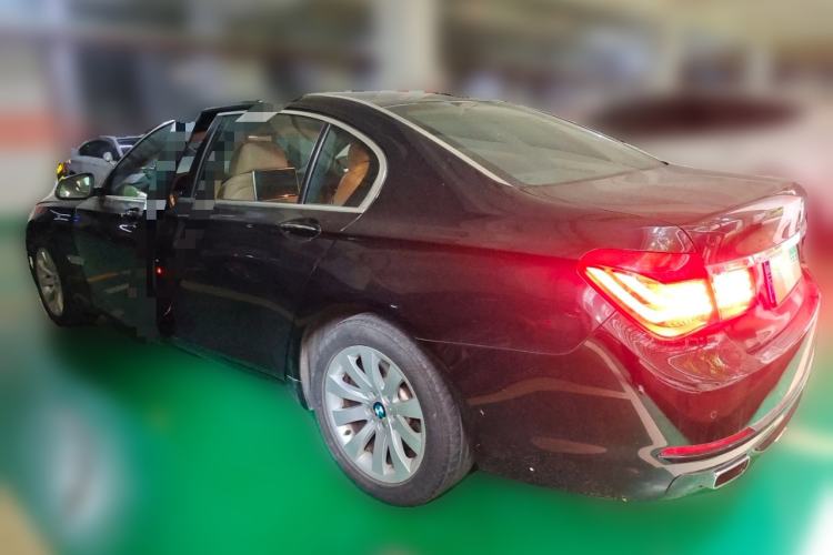 Used BMW 7 Series 2013 730Li Luxury Model Rear Left 45 Deg
