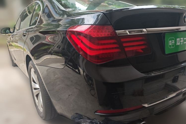 Used BMW 7 Series 2013 730Li Leading Model Rear Left 45 Deg