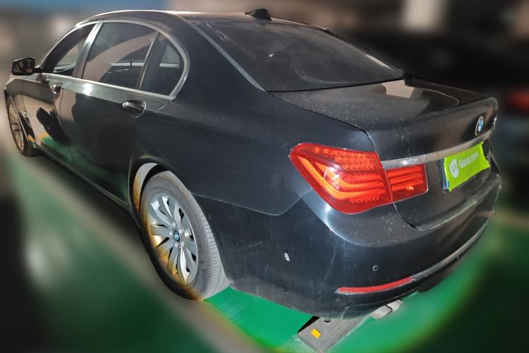 Used BMW 7 Series 2013 730Li Leading Model Rear Left 45 Deg