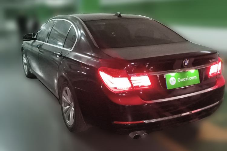 Used BMW 7 Series 2013 730Li Leading Model Rear Left 45 Deg