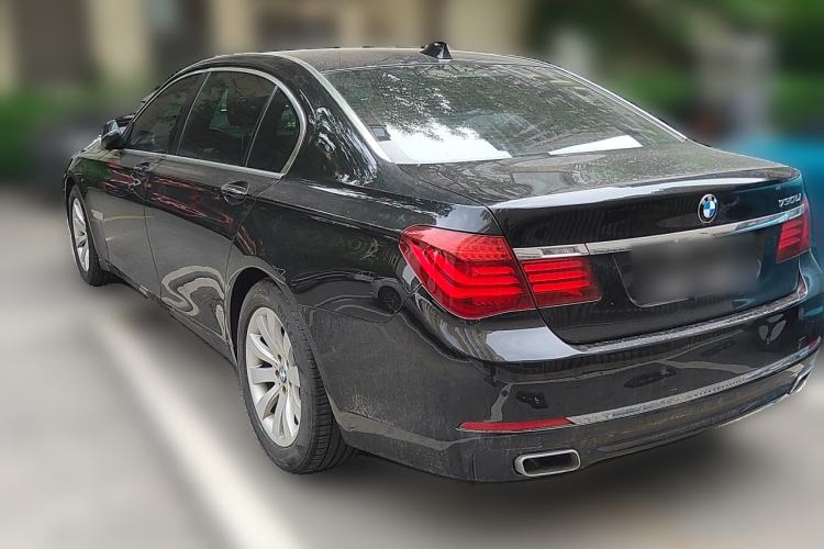 Used BMW 7 Series 2013 730Li Leading Model Rear Left 45 Deg