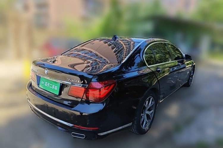 Used BMW 7 Series 2013 730Li Leading Model Rear Right 45 Deg