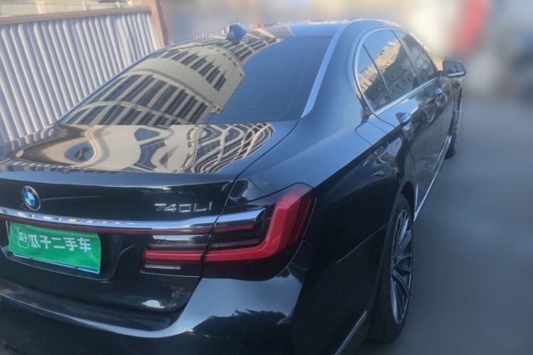 Used BMW 7 Series 2013 730Li Luxury Model Rear Right 45 Deg