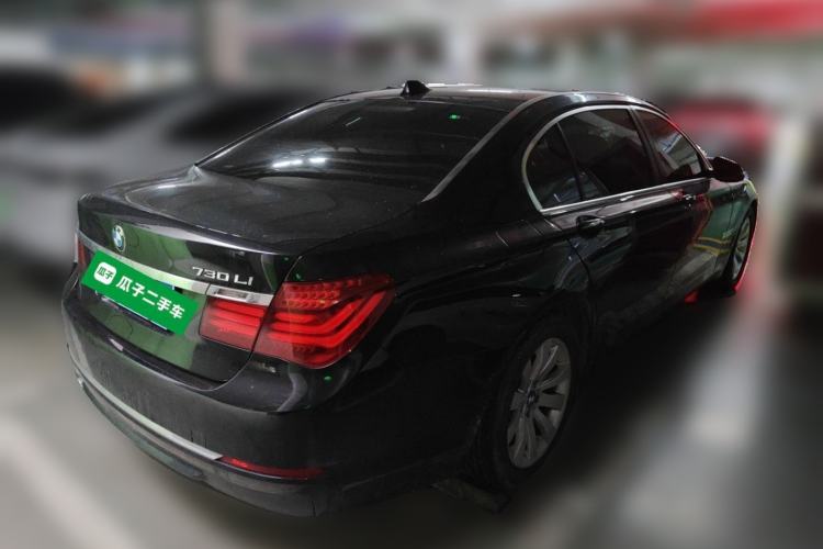 Used BMW 7 Series 2013 730Li Luxury Model Rear Right 45 Deg