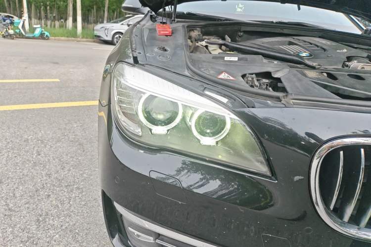 Used BMW 7 Series 2013 730Li Leading Model Right Front Headlight