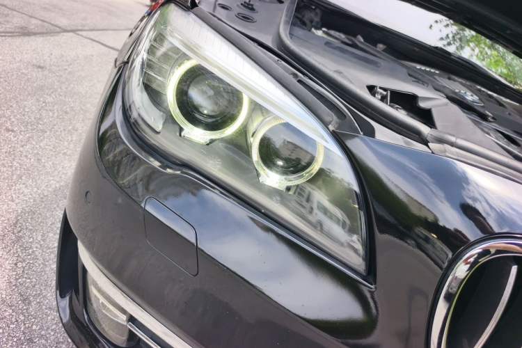 Used BMW 7 Series 2013 730Li Leading Model Right Front Headlight