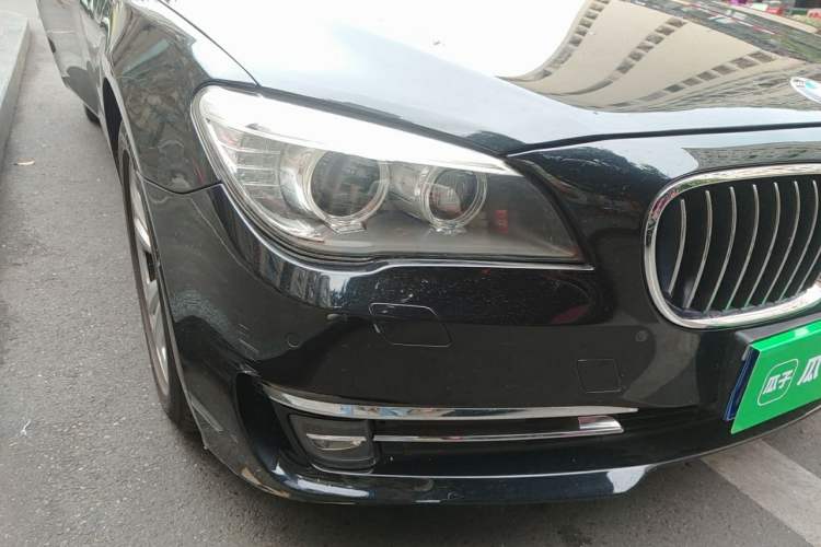 Used BMW 7 Series 2013 730Li Luxury Model Right Front Headlight