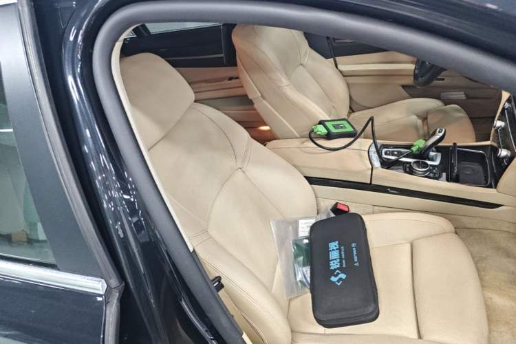 Used BMW 7 Series 2013 740Li Leading Model Right Front Seat