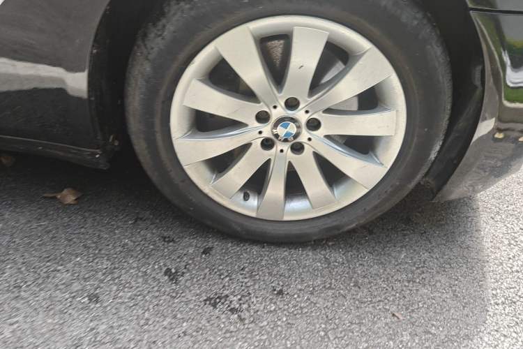 Used BMW 7 Series 2013 730Li Leading Model Right Front Wheel Hub