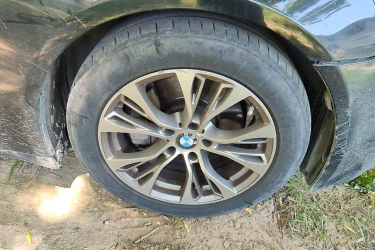 Used BMW 7 Series 2013 730Li Leading Model Right Front Wheel Hub