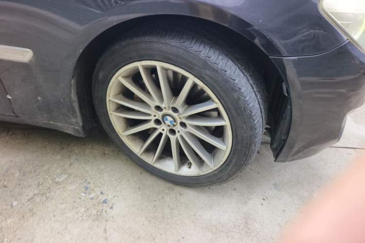 Used BMW 7 Series 2013 730Li Leading Model Right Front Wheel Hub