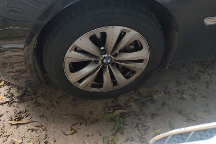 Used BMW 7 Series 2013 730Li Leading Model Right Front Wheel Hub