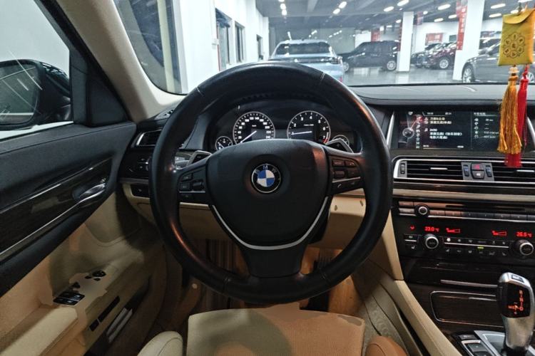 Used BMW 7 Series 2013 740Li Leading Model Steering Wheel