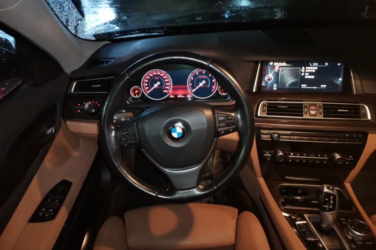 Used BMW 7 Series 2013 730Li Luxury Model Steering Wheel
